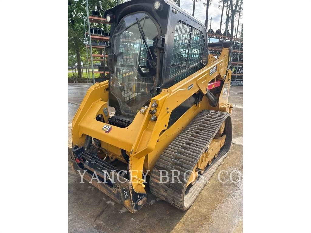 CAT 259D3 滑移装载机