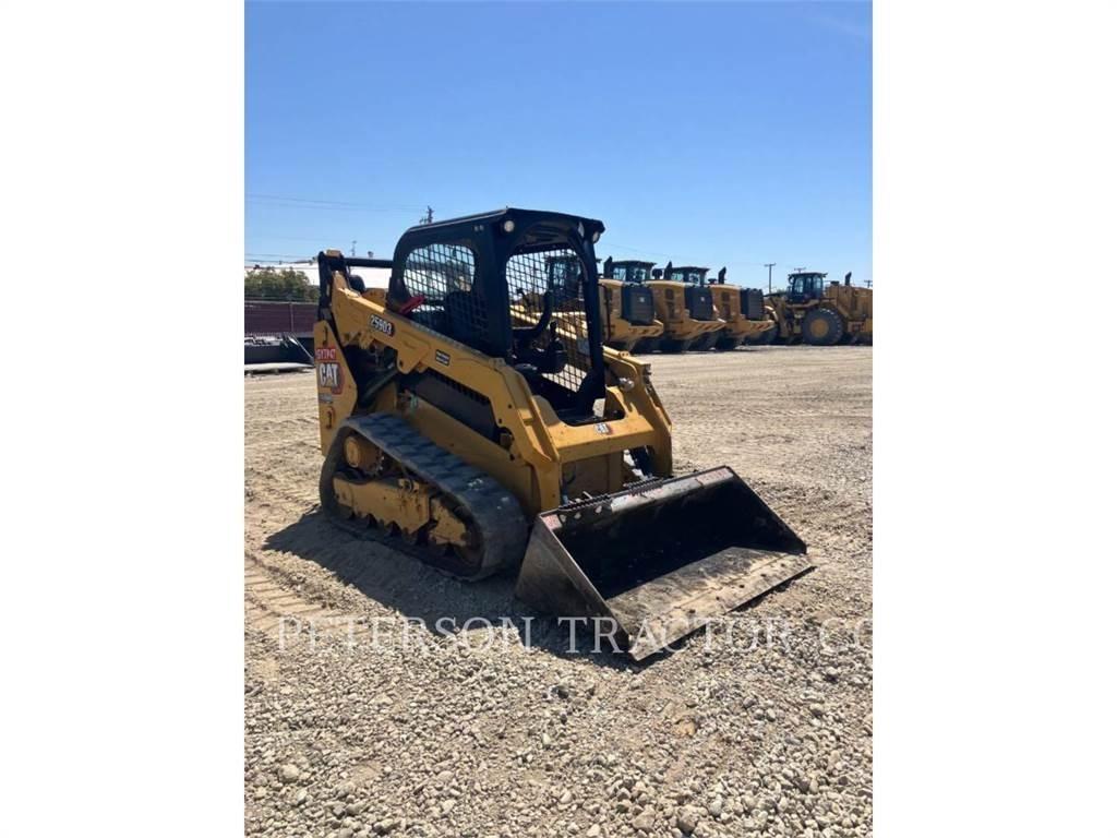 CAT 259D3 滑移装载机