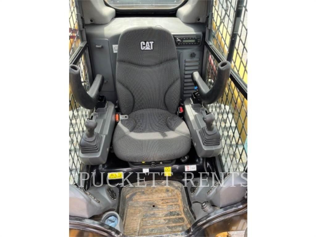 CAT 259D3 履带式装载机