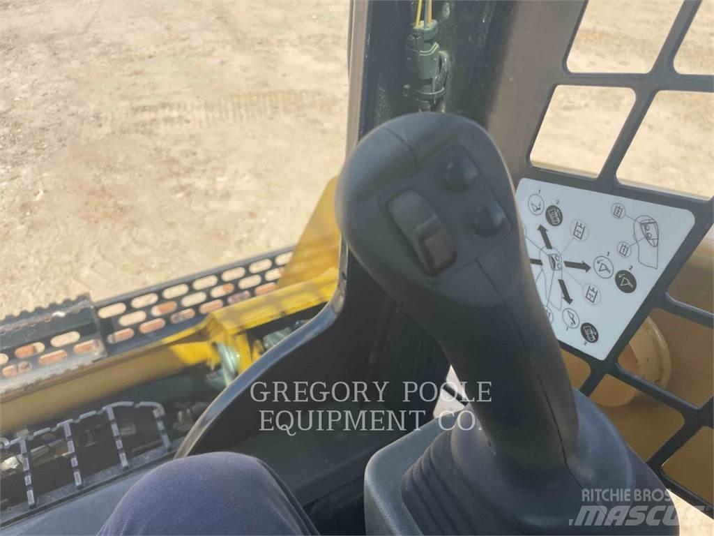 CAT 259D3 履带式装载机