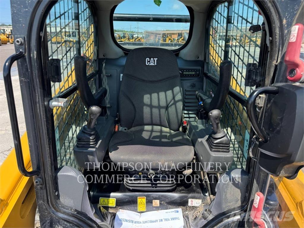 CAT 259D3 履带式装载机
