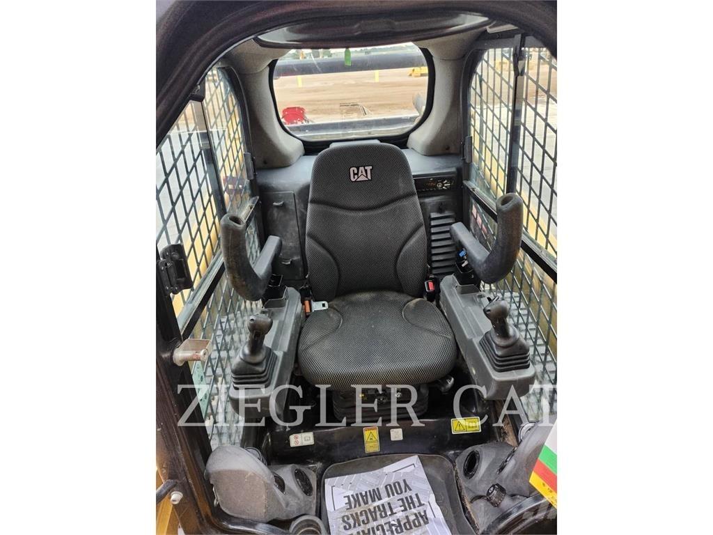 CAT 259D3 履带式装载机