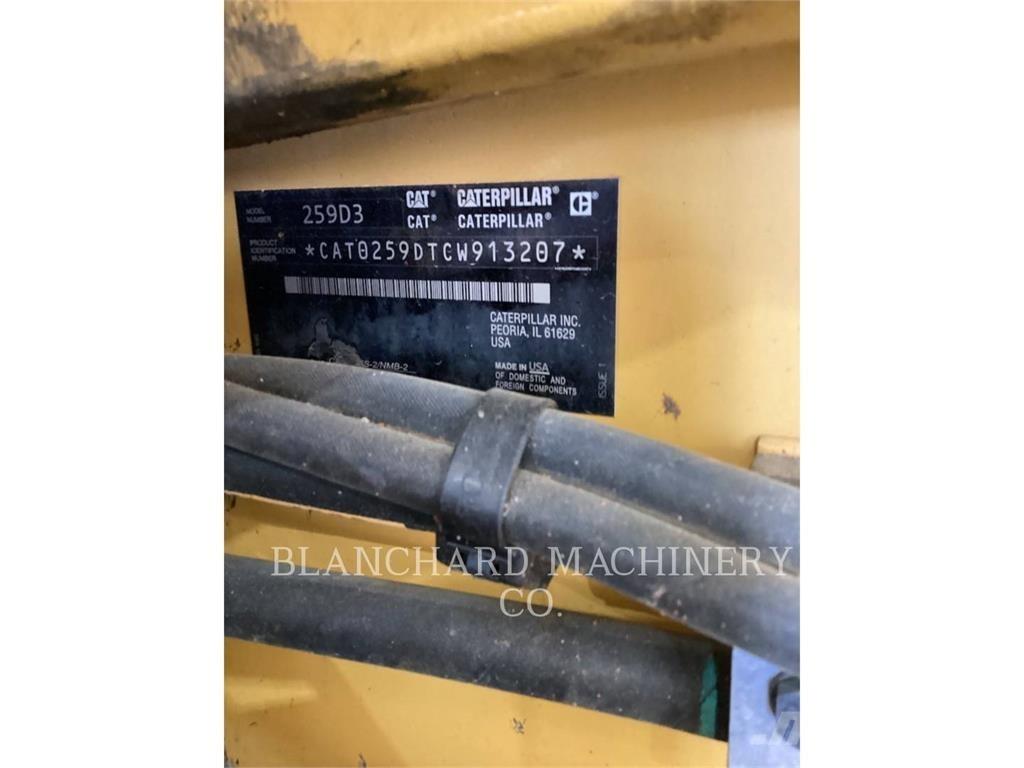 CAT 259D3 履带式装载机