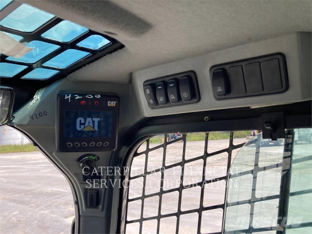 CAT 259D3 履带式装载机