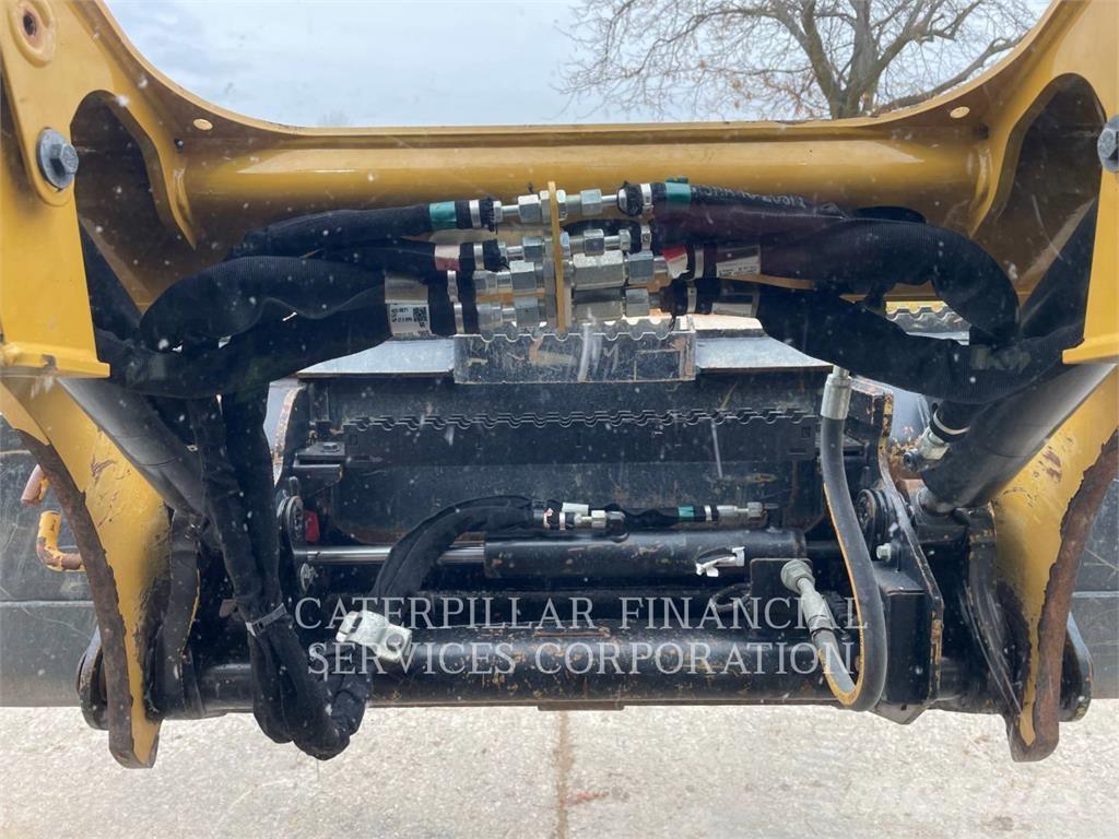 CAT 259D3 履带式装载机