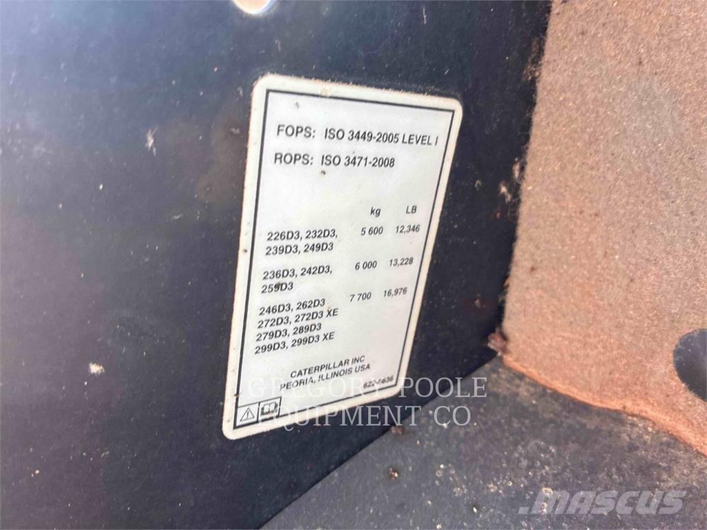 CAT 259D3 履带式装载机