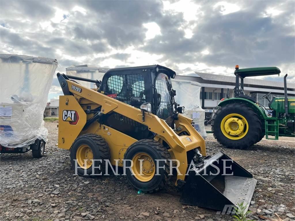 CAT 262 D 滑移装载机