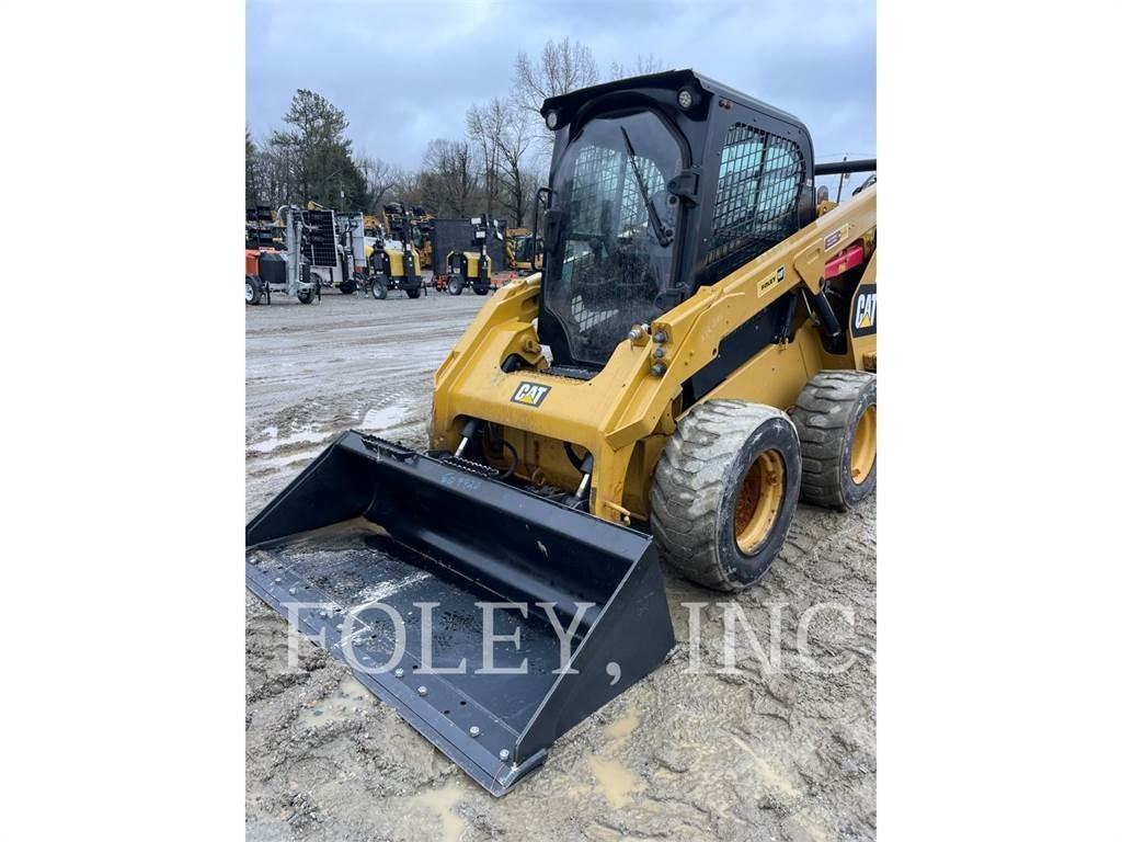 CAT 262D 滑移装载机