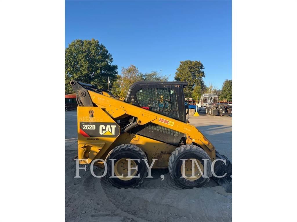 CAT 262D 滑移装载机