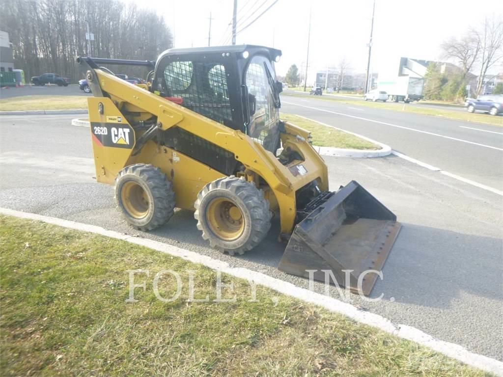 CAT 262D 滑移装载机