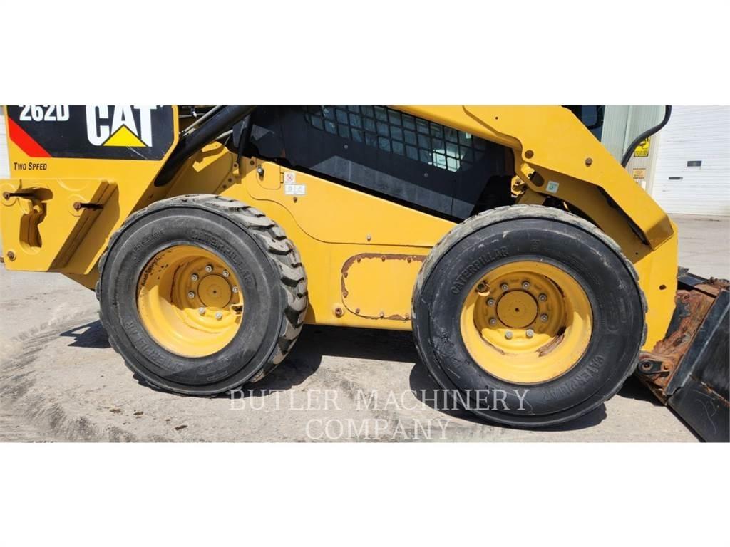 CAT 262D 滑移装载机