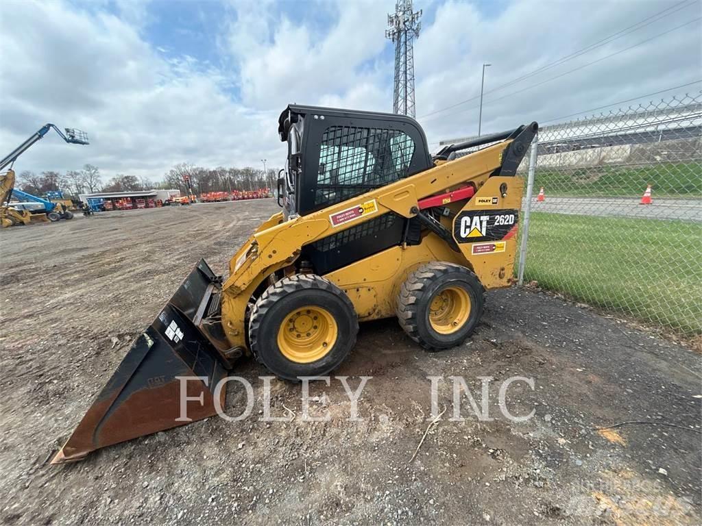 CAT 262D 滑移装载机