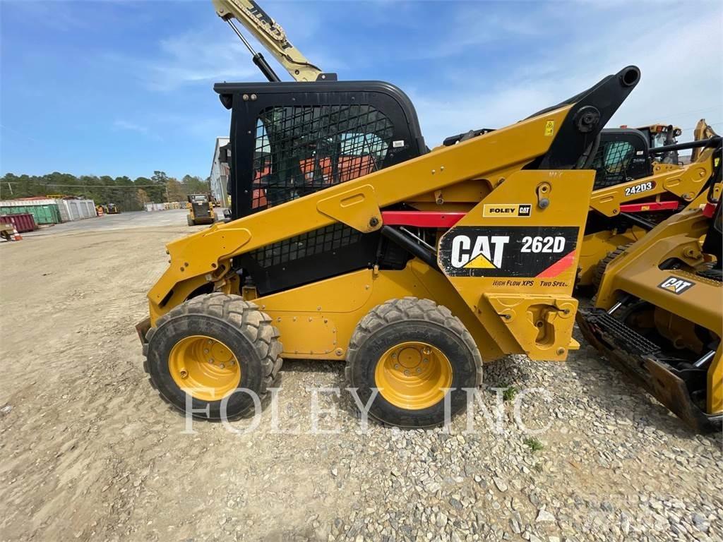 CAT 262D 滑移装载机