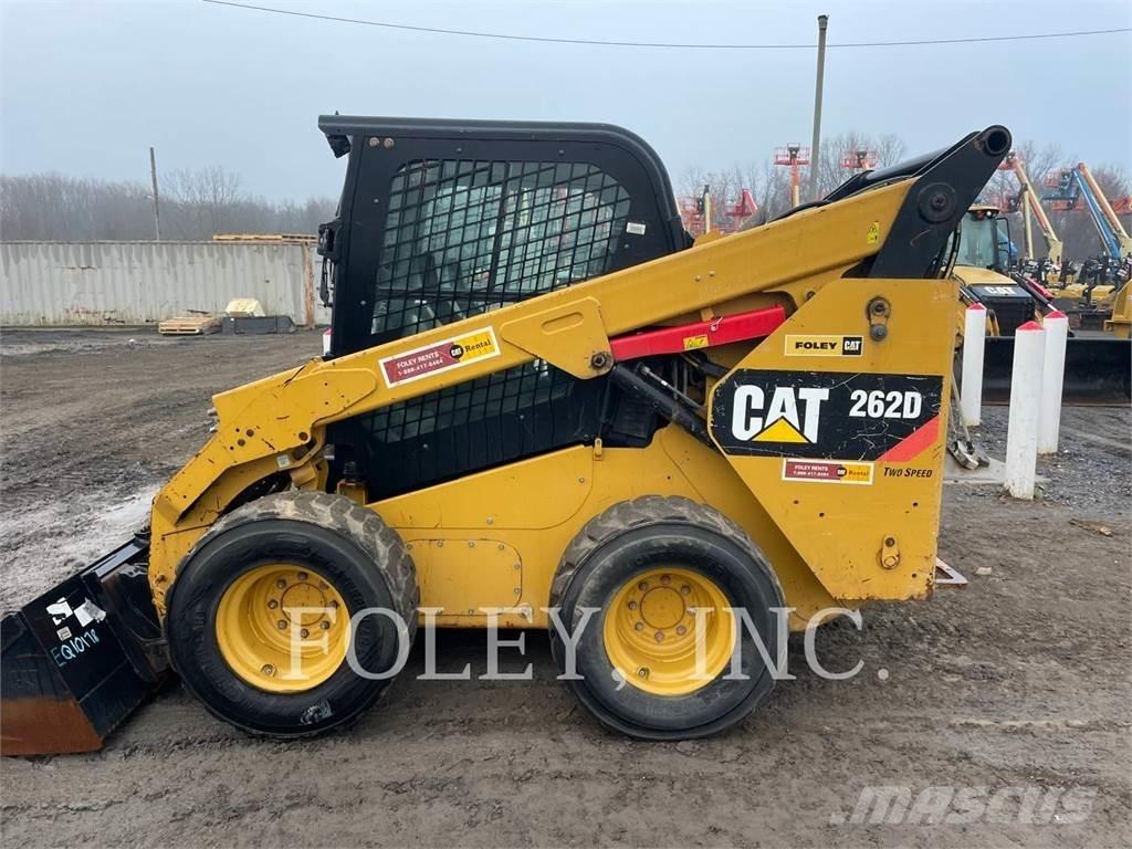 CAT 262D 滑移装载机