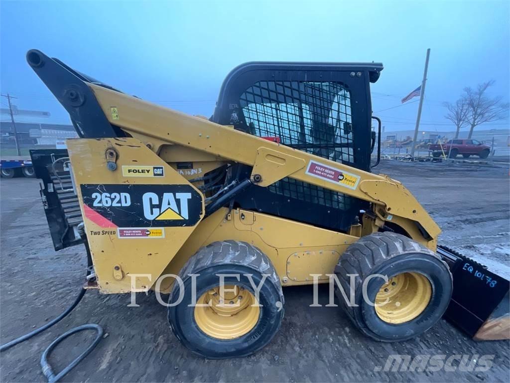 CAT 262D 滑移装载机