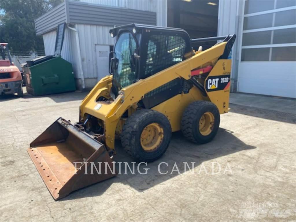CAT 262D 滑移装载机