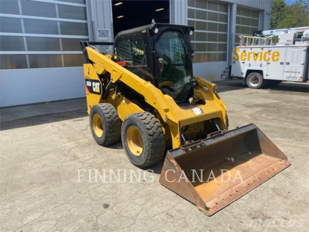 CAT 262D 滑移装载机