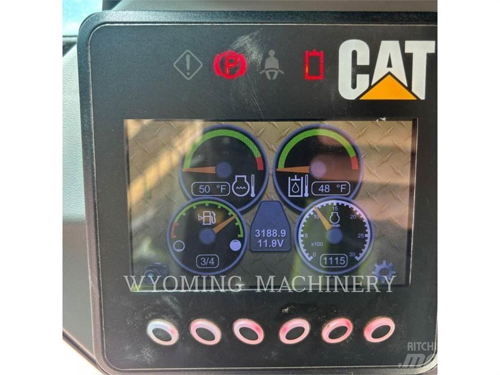 CAT 262D 滑移装载机