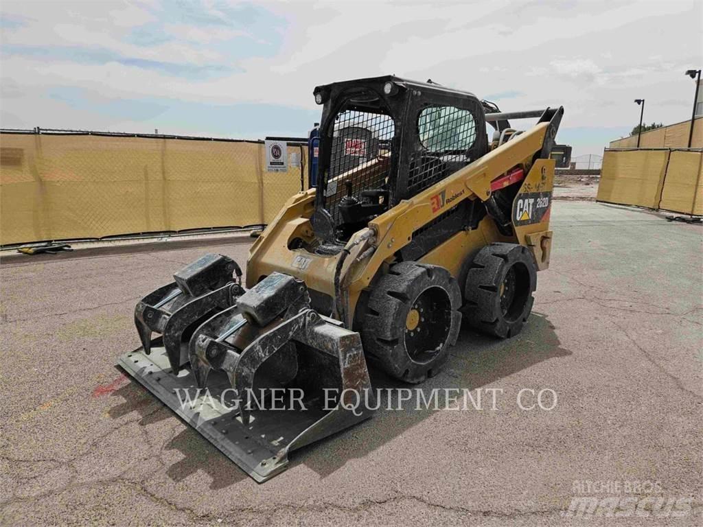 CAT 262D 滑移装载机