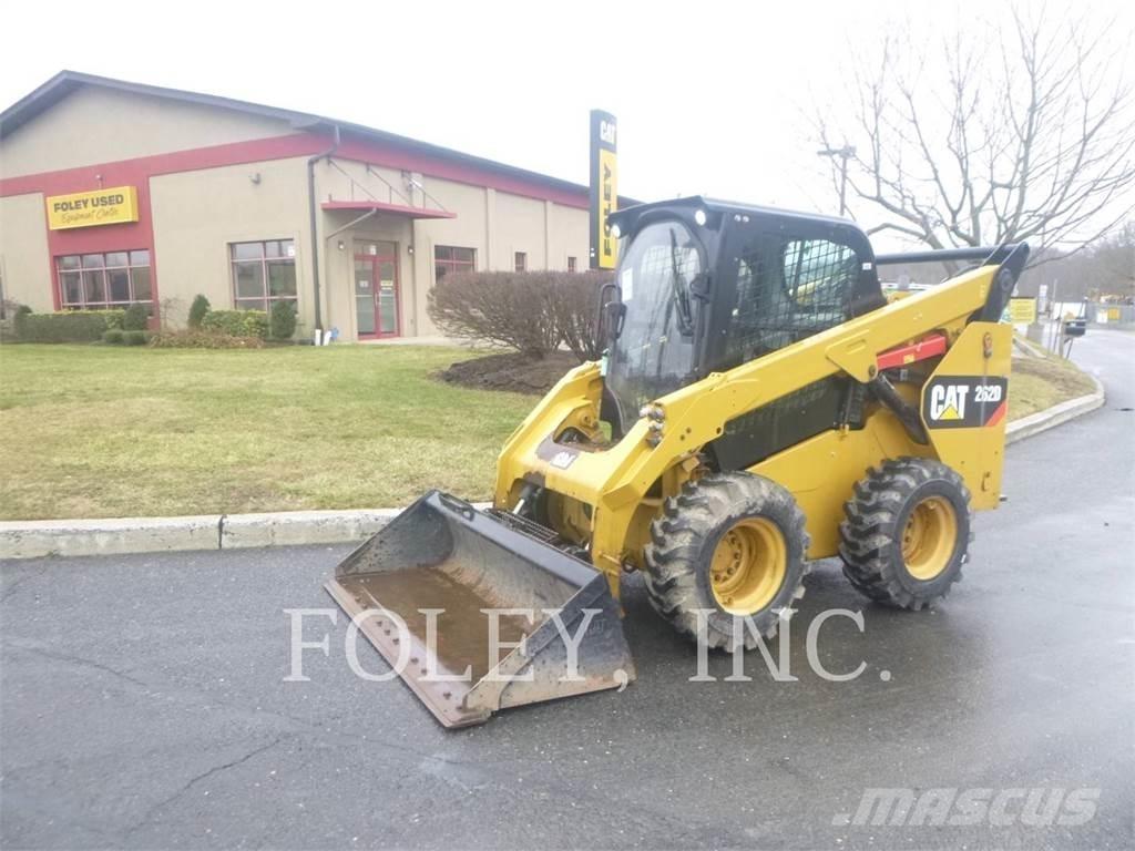 CAT 262D 滑移装载机