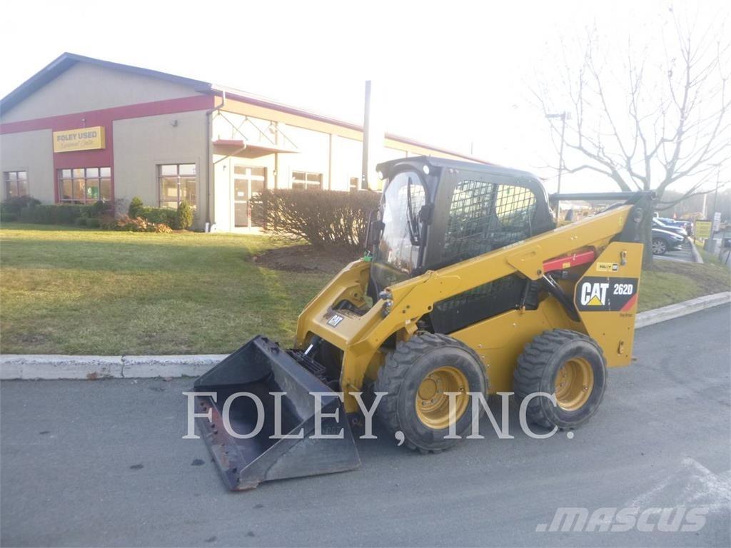 CAT 262D 滑移装载机