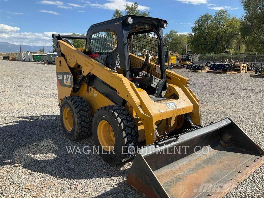 CAT 262D 滑移装载机