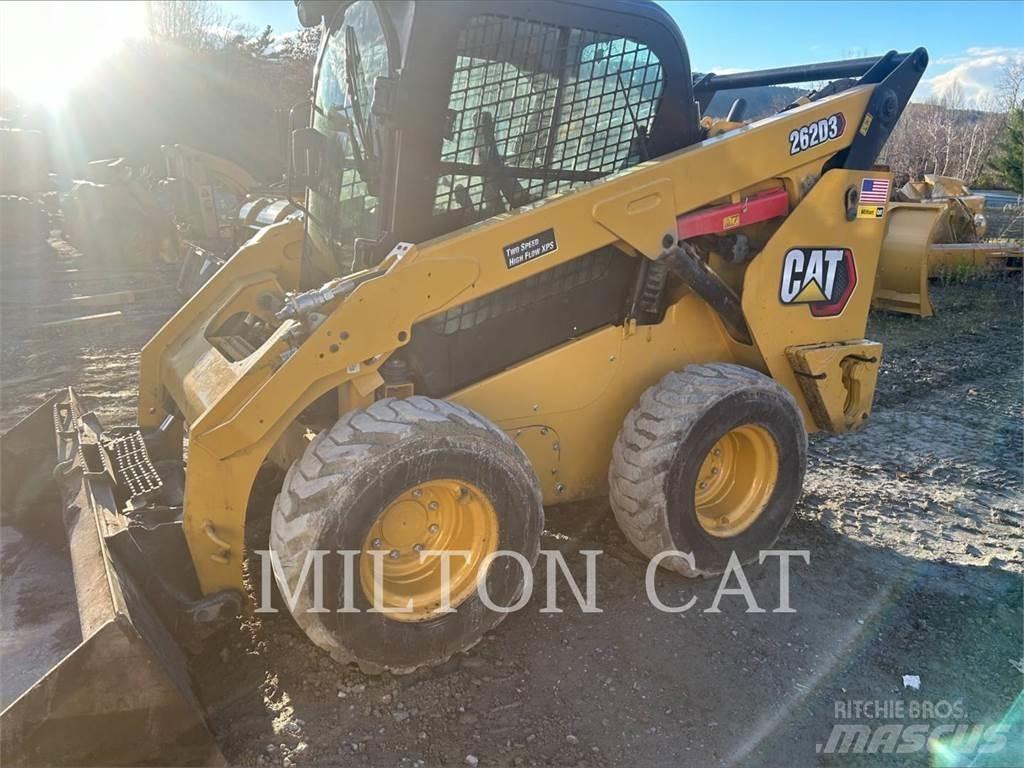 CAT 262D 3 滑移装载机