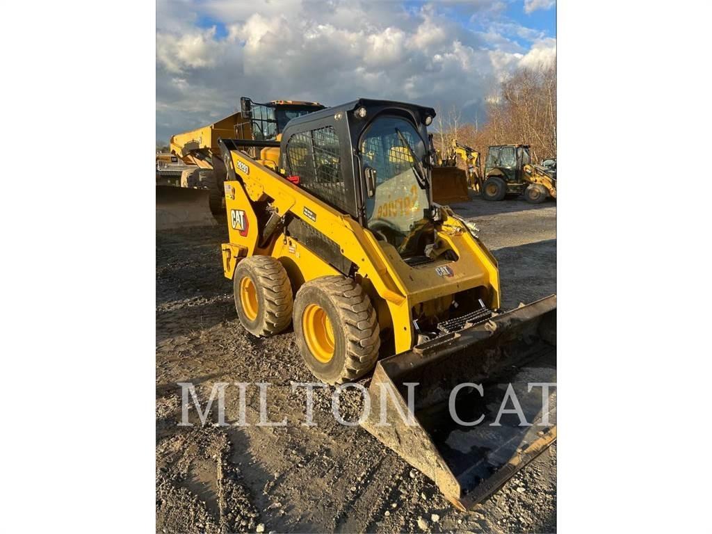 CAT 262D 3 滑移装载机