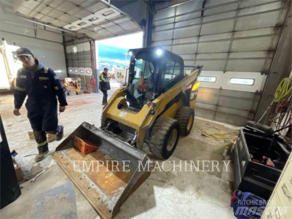 CAT 262D CA 滑移装载机