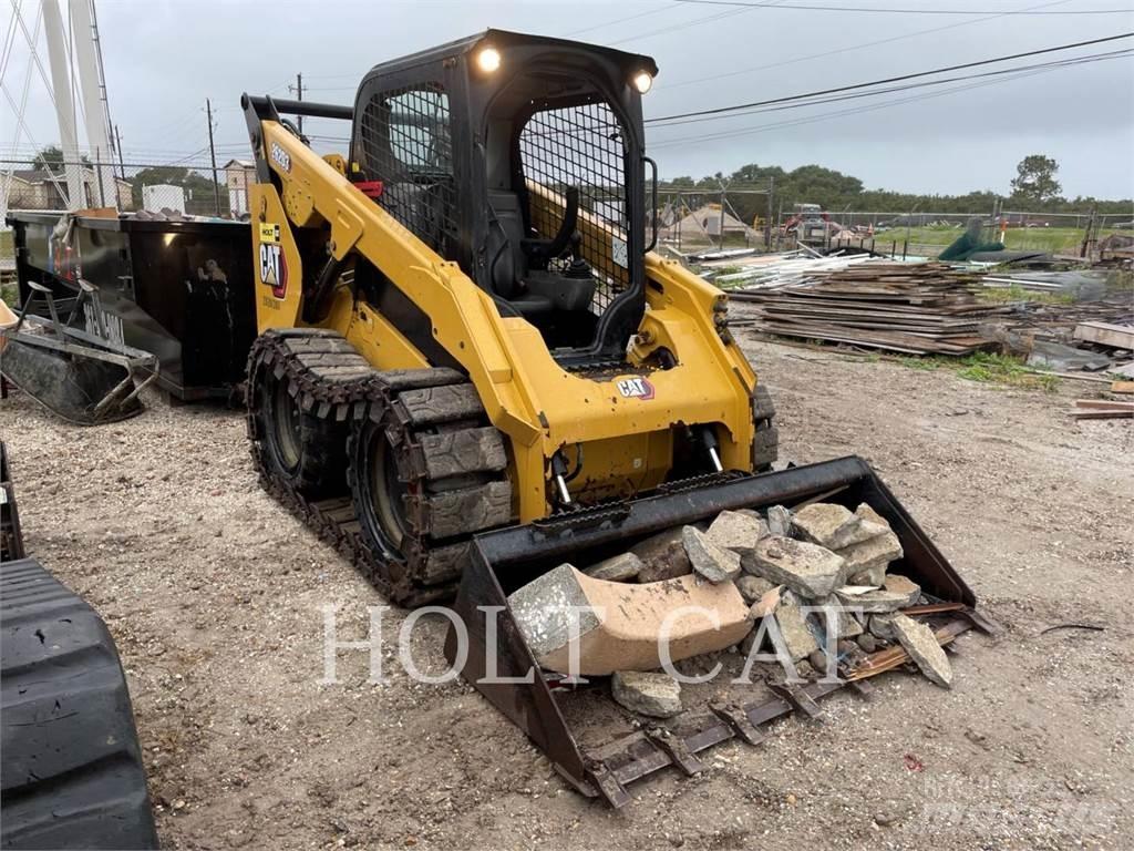 CAT 262D3 滑移装载机
