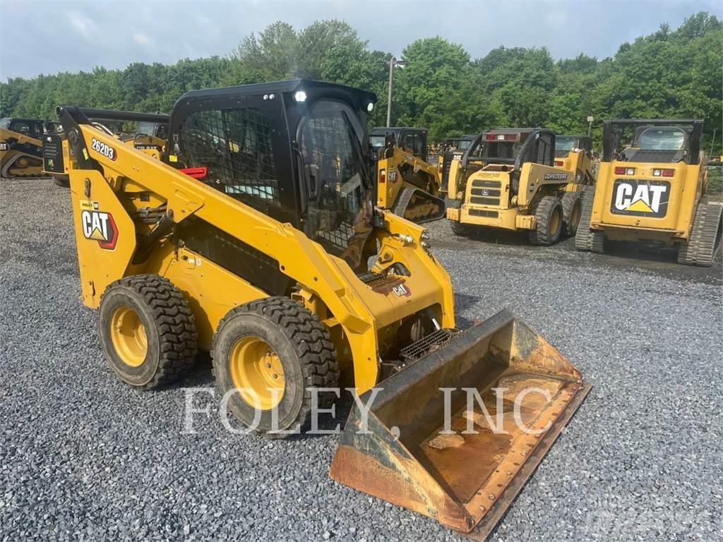 CAT 262D3 滑移装载机