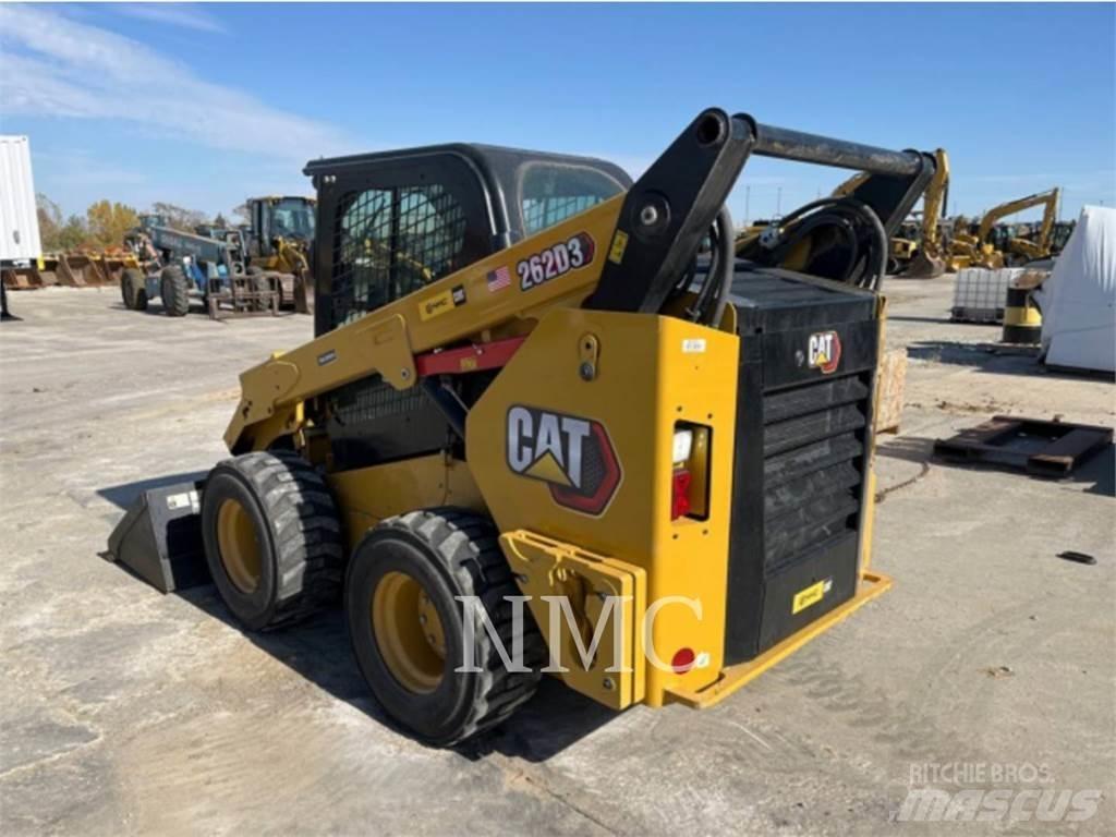 CAT 262D3 滑移装载机