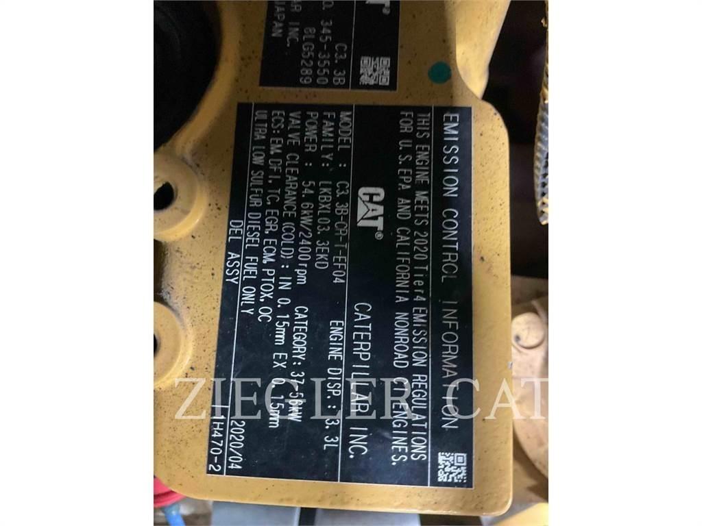 CAT 262D3 滑移装载机