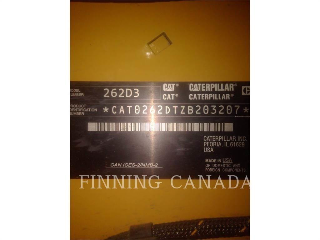 CAT 262D3 滑移装载机