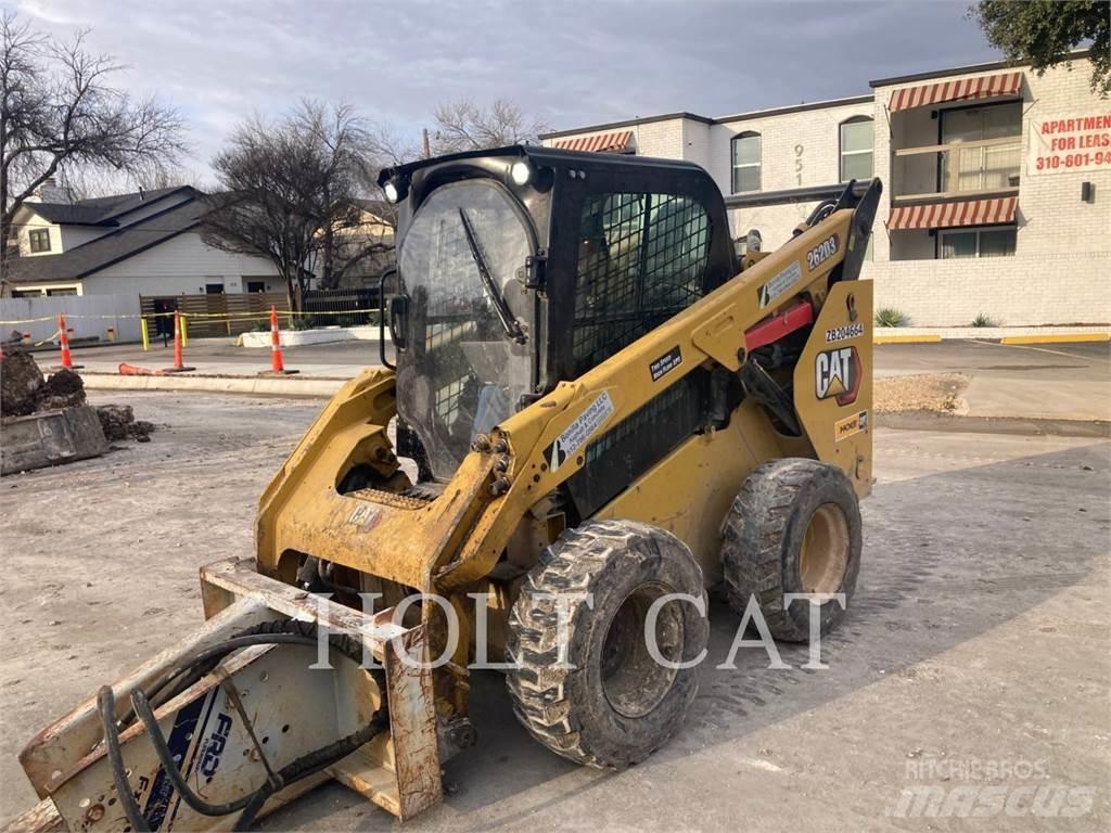 CAT 262D3 滑移装载机