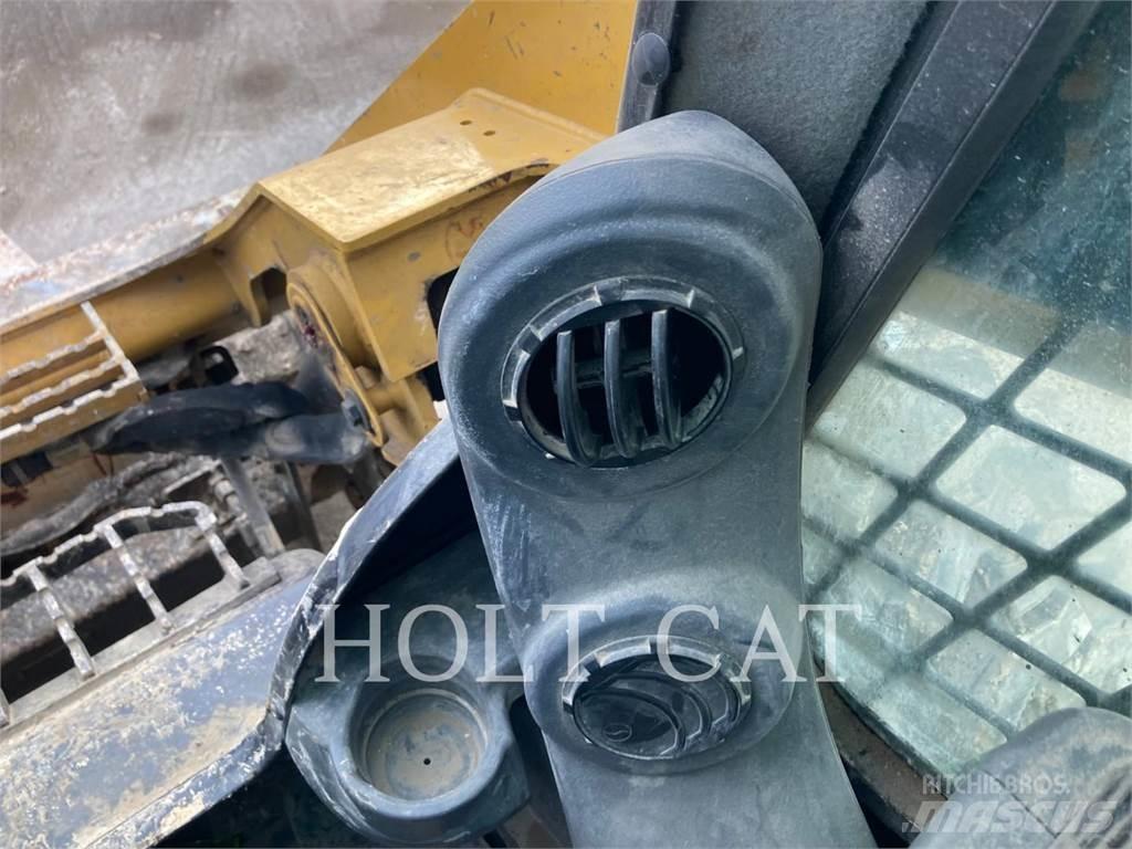 CAT 262D3 滑移装载机