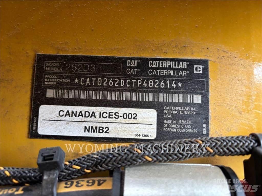 CAT 262D3 滑移装载机