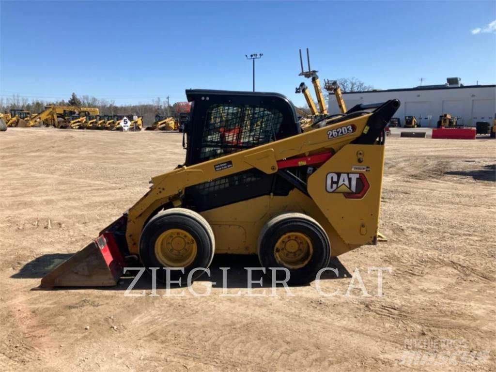 CAT 262D3 滑移装载机