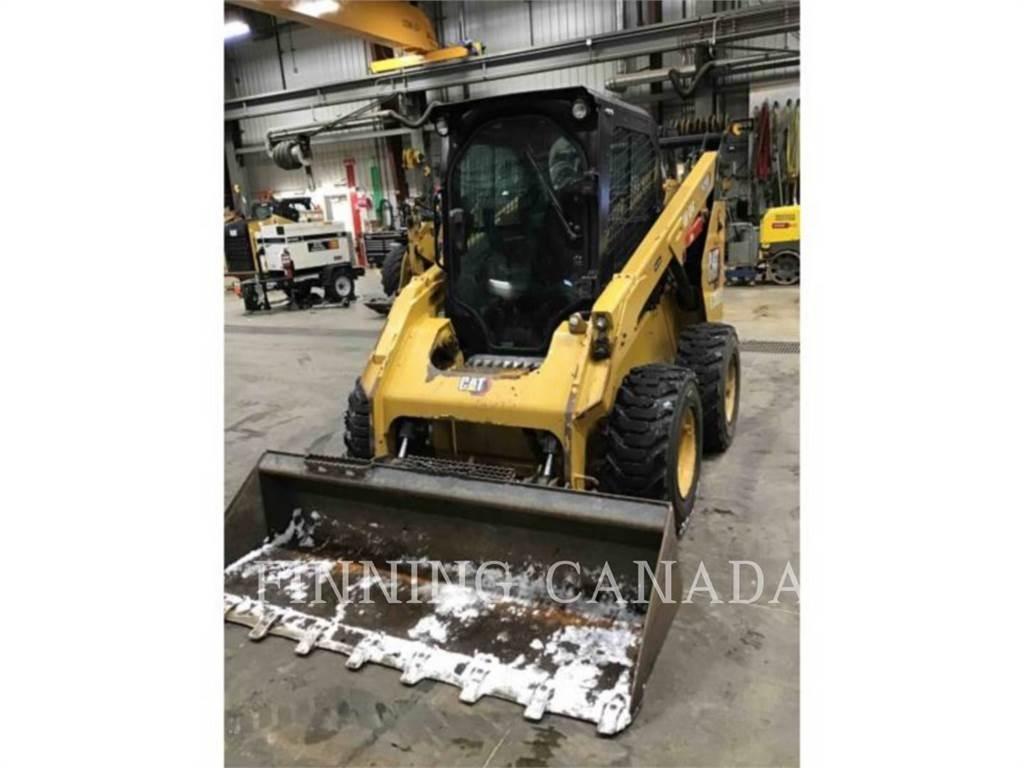 CAT 262D3 滑移装载机