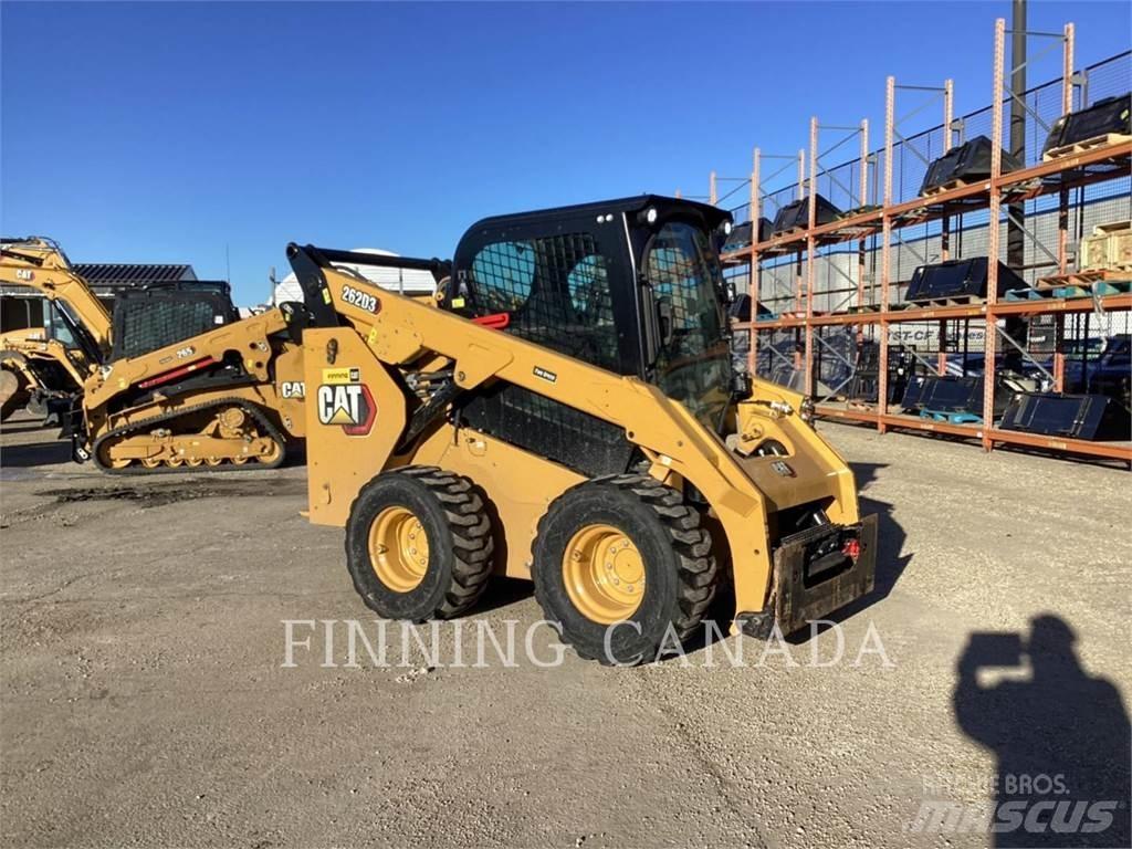 CAT 262D3 滑移装载机