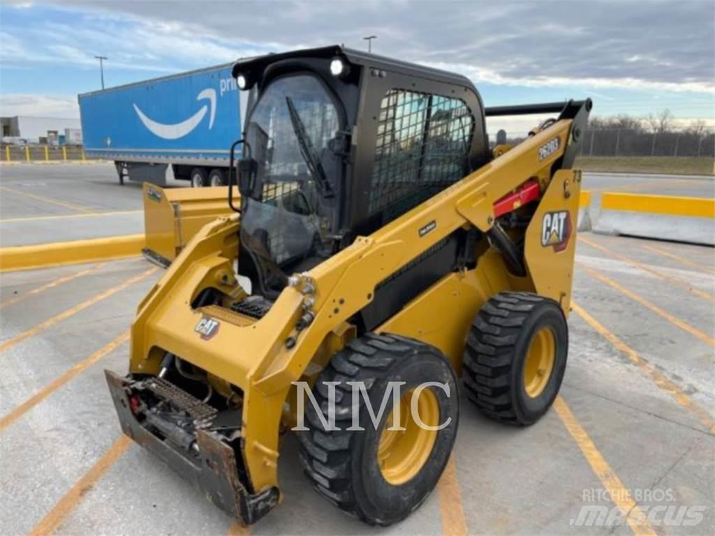 CAT 262D3 滑移装载机