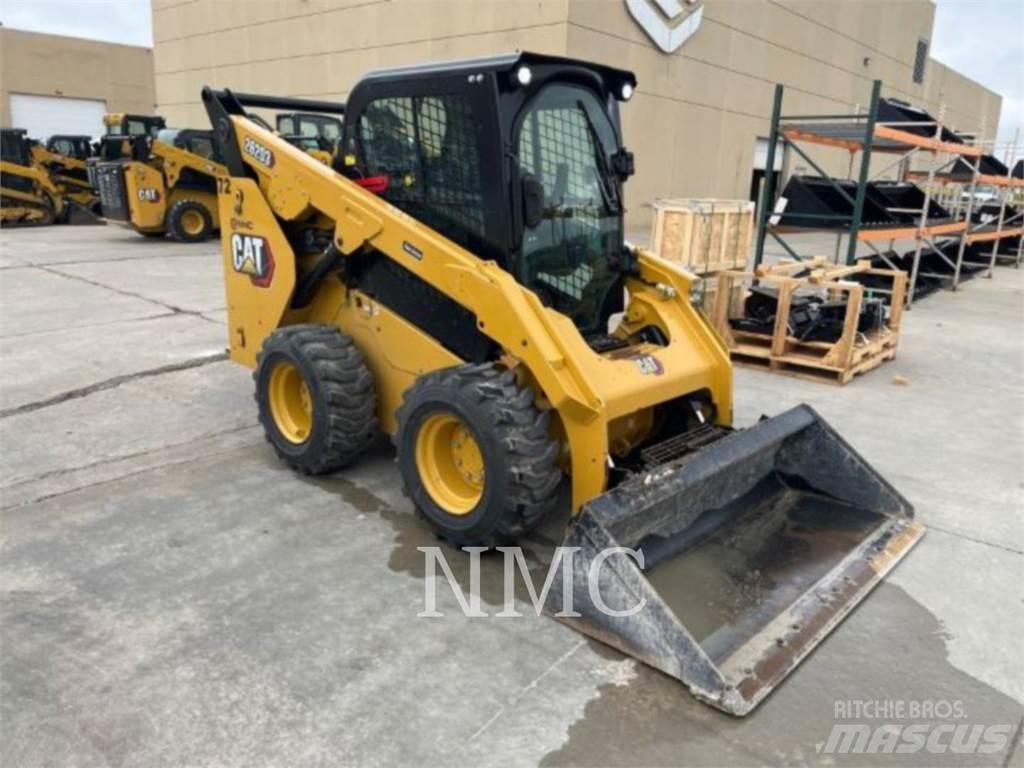 CAT 262D3 滑移装载机