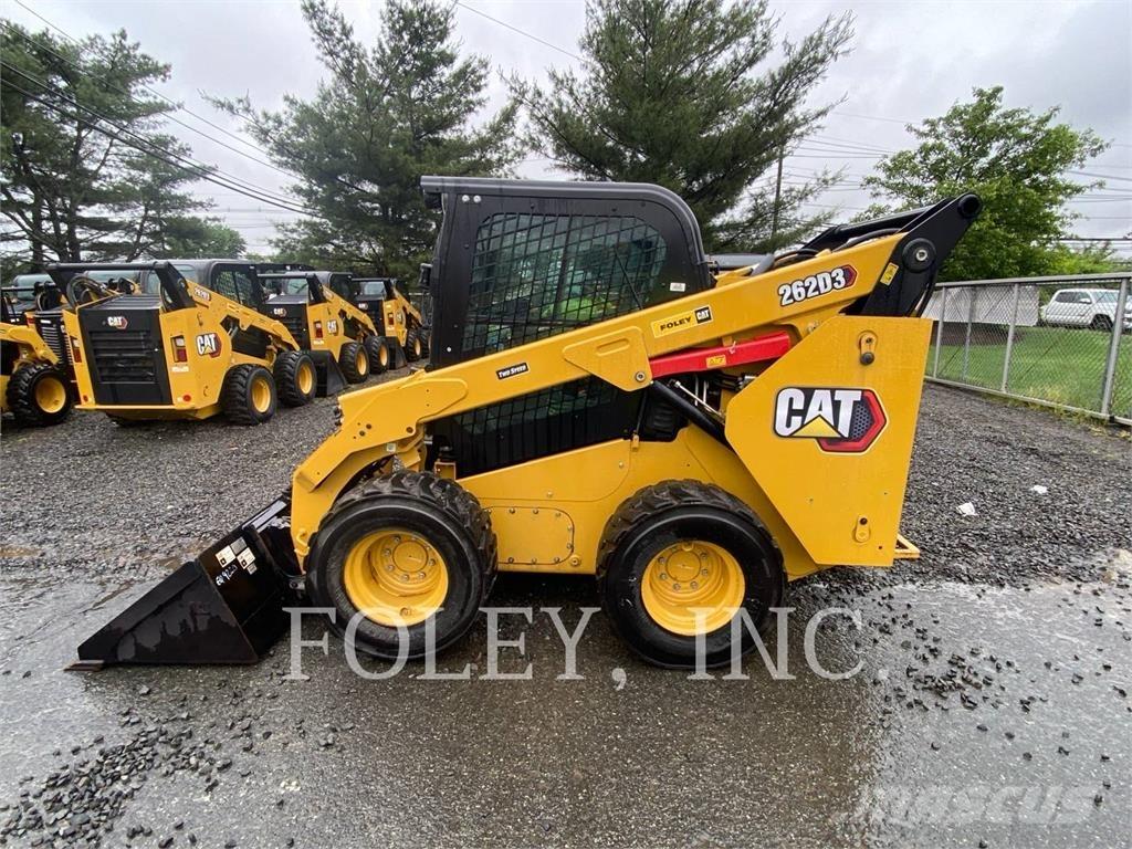 CAT 262D3 滑移装载机