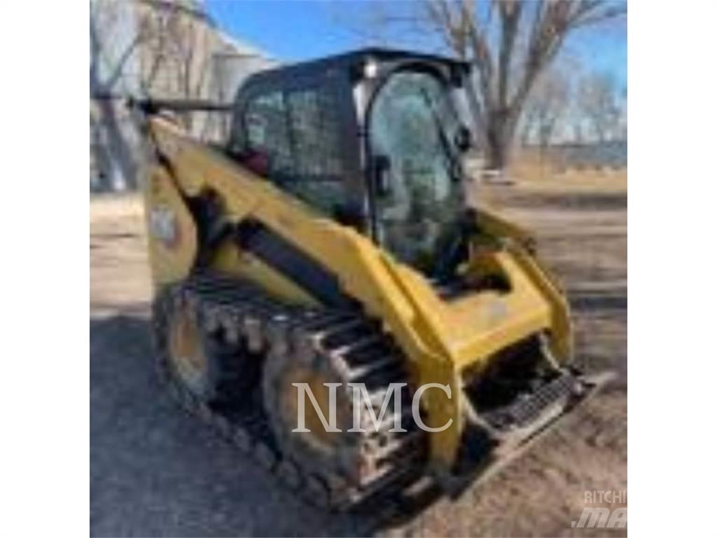 CAT 262D3 滑移装载机
