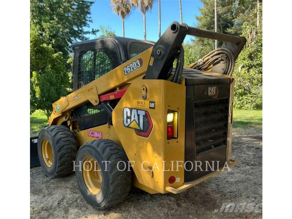 CAT 262D3 滑移装载机