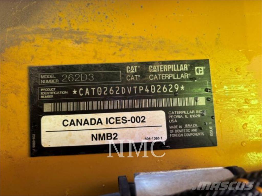 CAT 262D3 滑移装载机