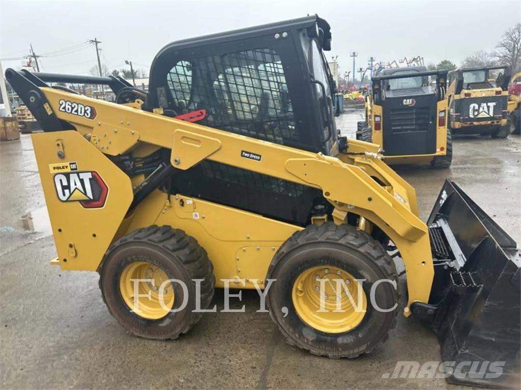 CAT 262D3 滑移装载机