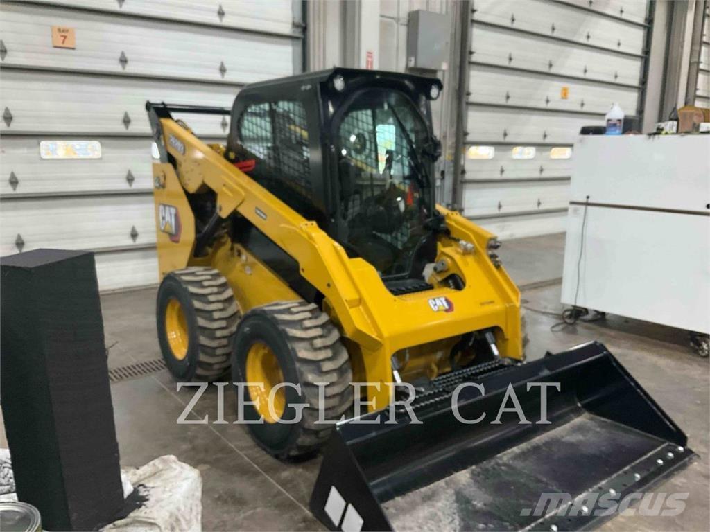CAT 262D3 滑移装载机