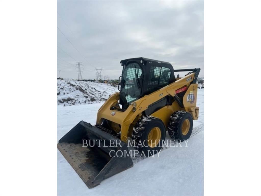 CAT 262D3 C3H2 滑移装载机