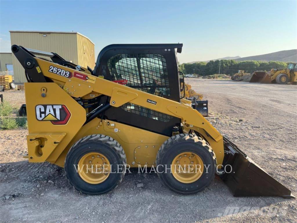 CAT 262D3 C3H2 滑移装载机